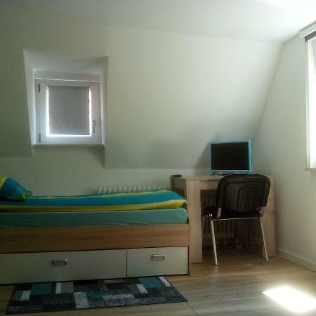 3Zi Ferienwohnung In Kirchhain Nahe Marburg Und Stadtallendorf Exteriör bild